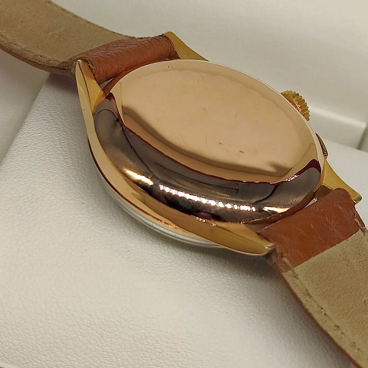 Baume & Mercier, Chronographe, Manuel, Or jaune massif, 1950, Montres bracelet