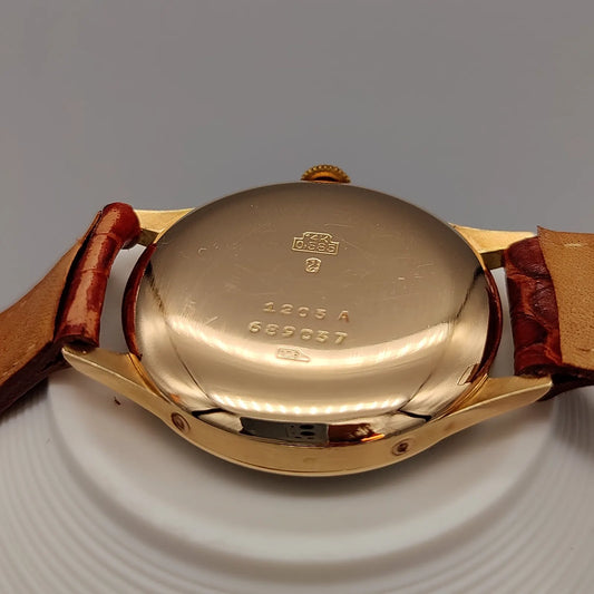 Leonidas pre-Heuer, Triple quantieme phase de lune, Manuel, Or jaune massif, 1940, Montres bracelet