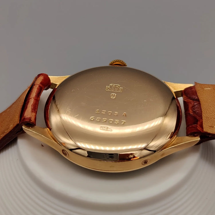 Leonidas pre-Heuer, Triple quantieme phase de lune, Manuel, Or jaune massif, 1940, Montres bracelet