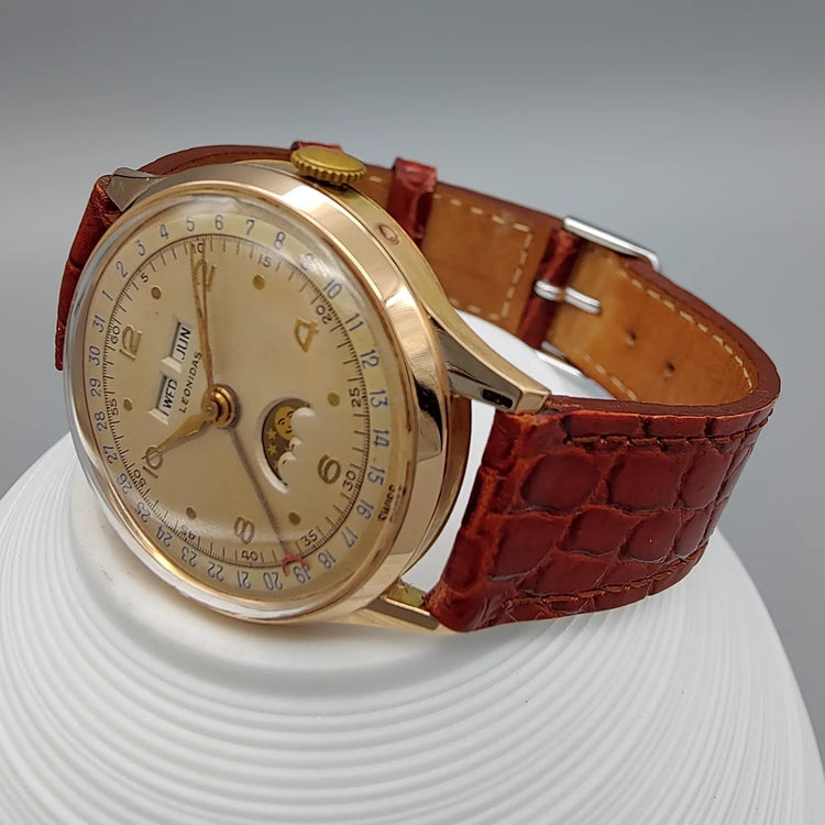 Leonidas pre-Heuer, Triple quantieme phase de lune, Manuel, Or jaune massif, 1940, Montres bracelet