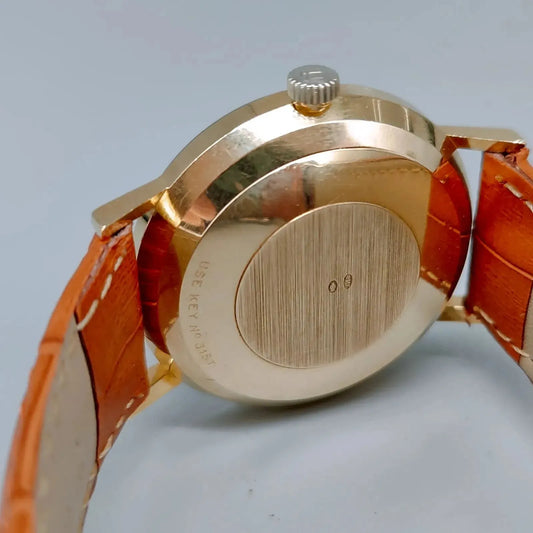 Tissot, Seastar, Automatique, Or jaune massif, 1960, Montres bracelet