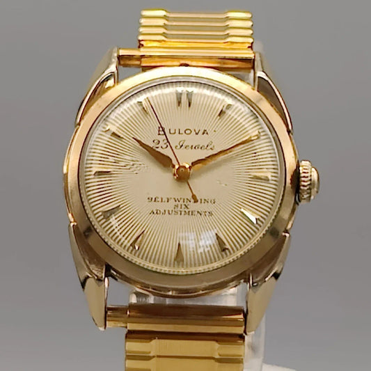 Cadran montre vintage Bulova 23 Jewels Self-Winding 1955. Montre automatique femme, cadran champagne.