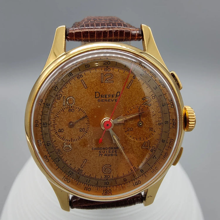 Cadran Dreffa Chronographe Suisse 1950, montre vintage suisse à mouvement manuel. Sublime pièce de collection.