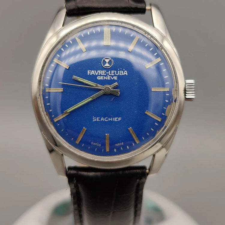 Boîtier de montre Favre-Leuba Seachief vintage de 1968, mouvement manuel, cadran bleu. Une pièce de collection authentique.