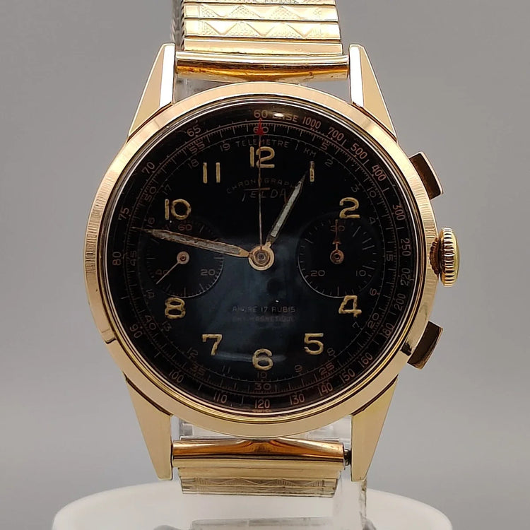Cadran noir détaillé de la montre vintage Telda Meangraf 660 FT, année 1950. Une pièce de collection.