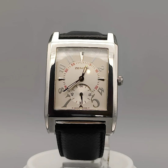 Boîtier de la montre Zenith Port Royal Quartz, année 2000, cadran argenté. Design vintage inspiré Royal Oak.